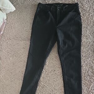 Seven7 Black Skinny Jeans Sleek Fit